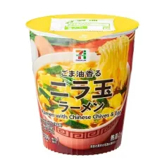 세븐일레븐 부추 옥라면 73g 일본편의점