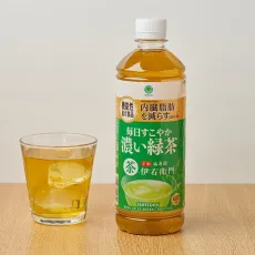 패밀리마트 이오에몬 매일 조금 진한 녹차 600ml 편의점 음료