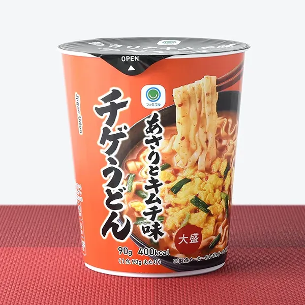 패밀리마트 아사리와 김치 맛치게 우동 편의점 컵라면