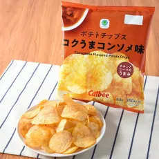 패밀리마트 감자 칩 스코쿠 우마 콩소메 맛 일본편의점 간식