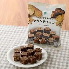 패밀리마트 자쿠자쿠 키와다츠 크런치 초콜릿 일본편의점 간식