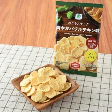 패밀리마트 오코메 스낵 상쾌한 바질 치킨 맛 일본편의점 간식