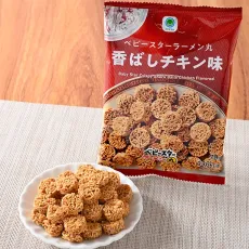 패밀리마트 아기 별라면 둥근향 닭 맛 일본편의점 간식
