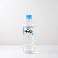 패밀리마트 니가타현 쓰난의 천연수 600ml 일본편의점 음료