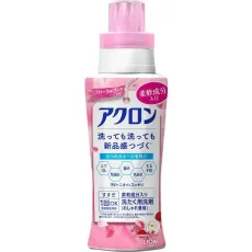 아크론 플로럴 부케 향기 본체 450ml [세련된 착용 세제]